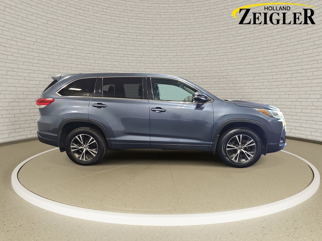 Used 2018 Toyota Highlander LE Plus SUV