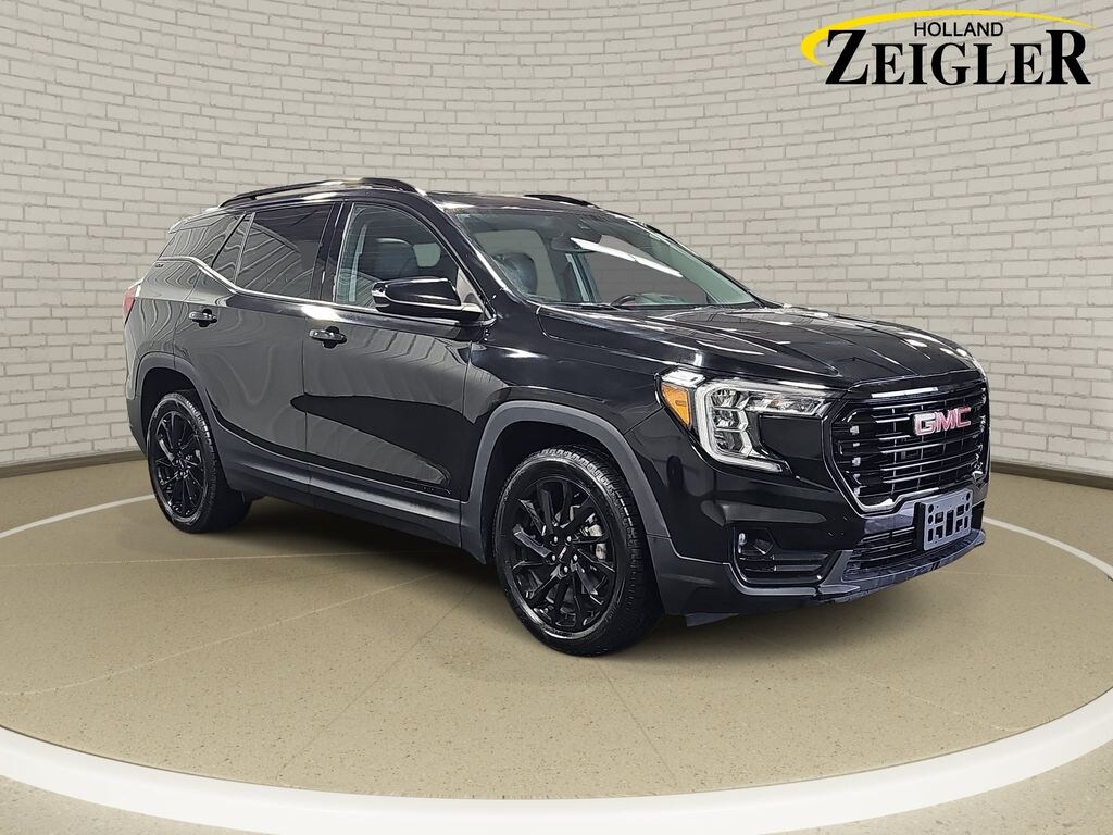 Used 2023 GMC Terrain SLT SUV