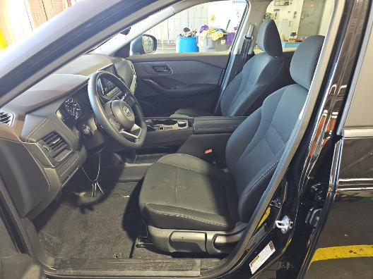 Used 2023 Nissan Rogue S SUV