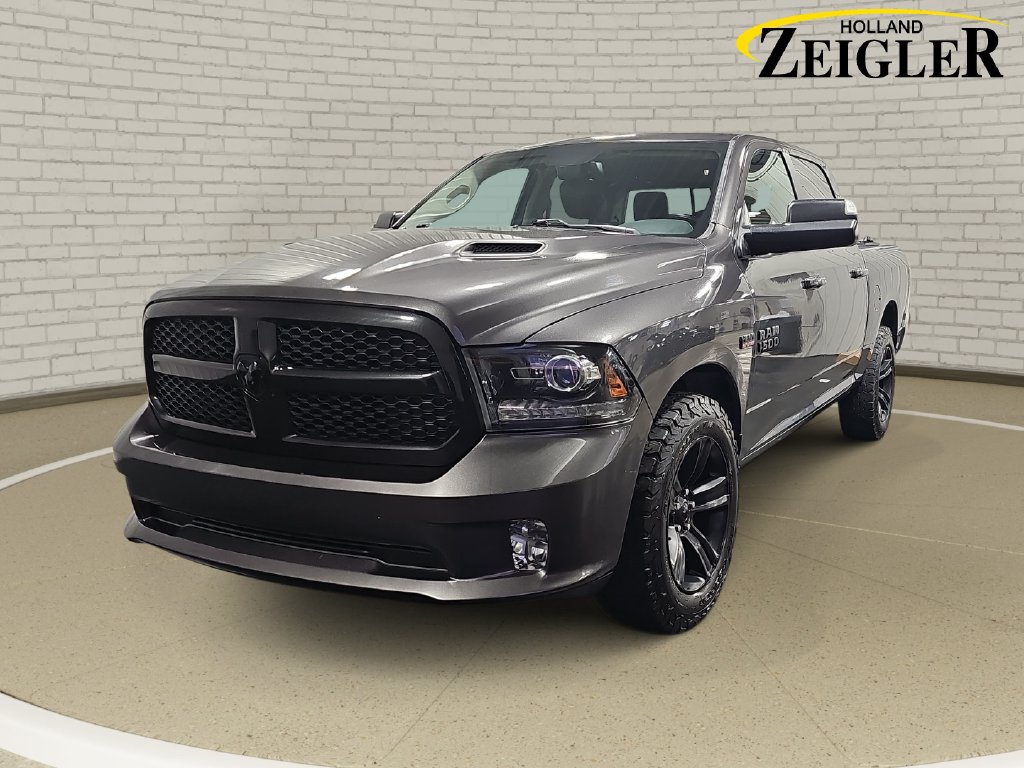 2017 RAM 1500 Pickup Night