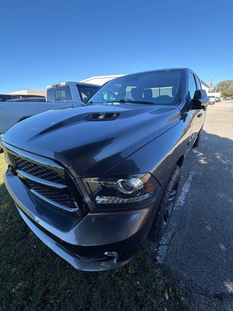 2017 RAM 1500 Pickup Night