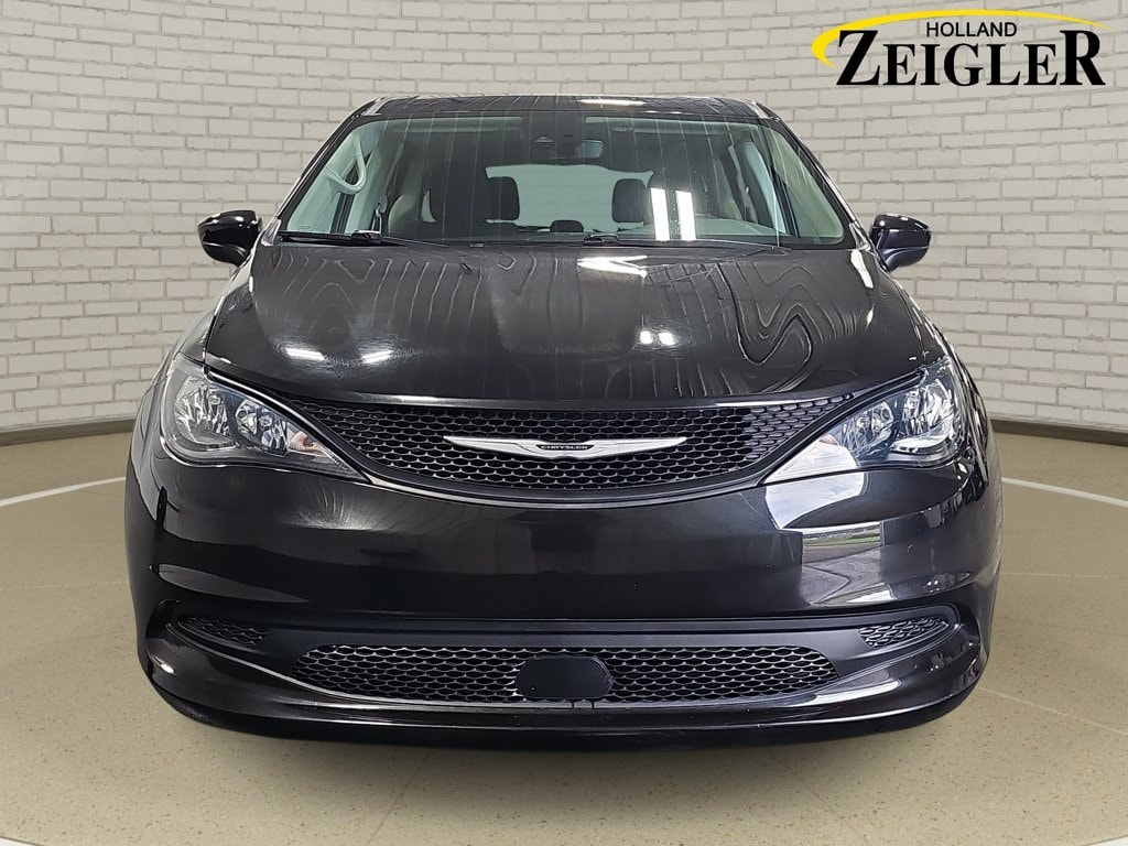 Used 2023 Chrysler Voyager LX Minivan/Van