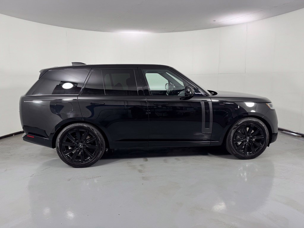 Used 2023 Land Rover Range Rover P530 SE SUV