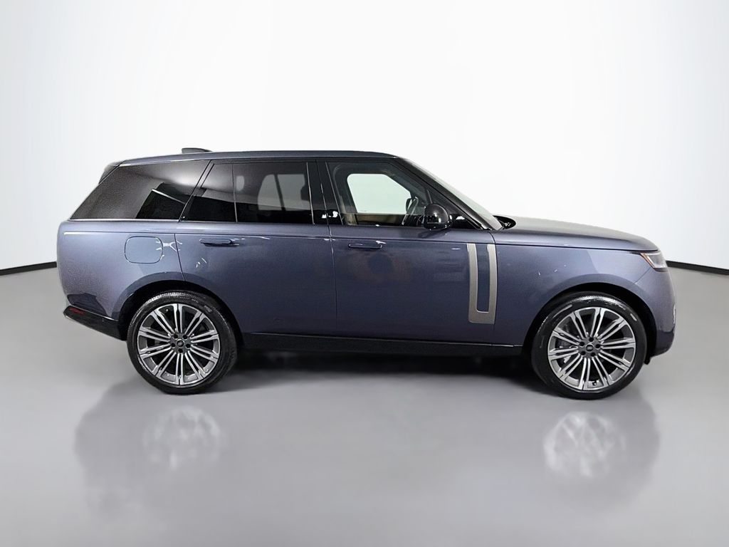 Certified 2025 Land Rover Range Rover P530 SE SUV