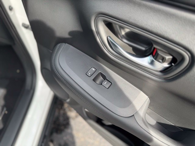 2026 Honda HR-V LX - Photo 15