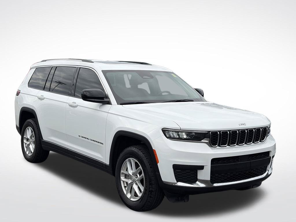 Used 2023 Jeep Grand Cherokee L Laredo SUV