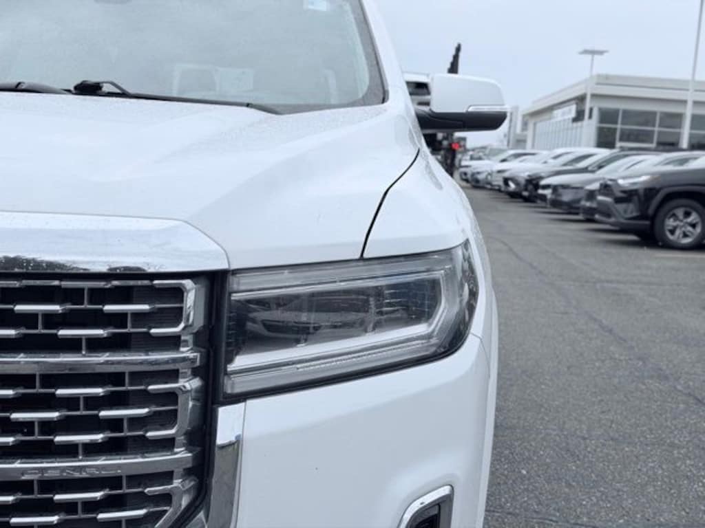 Used 2023 GMC Acadia Denali SUV