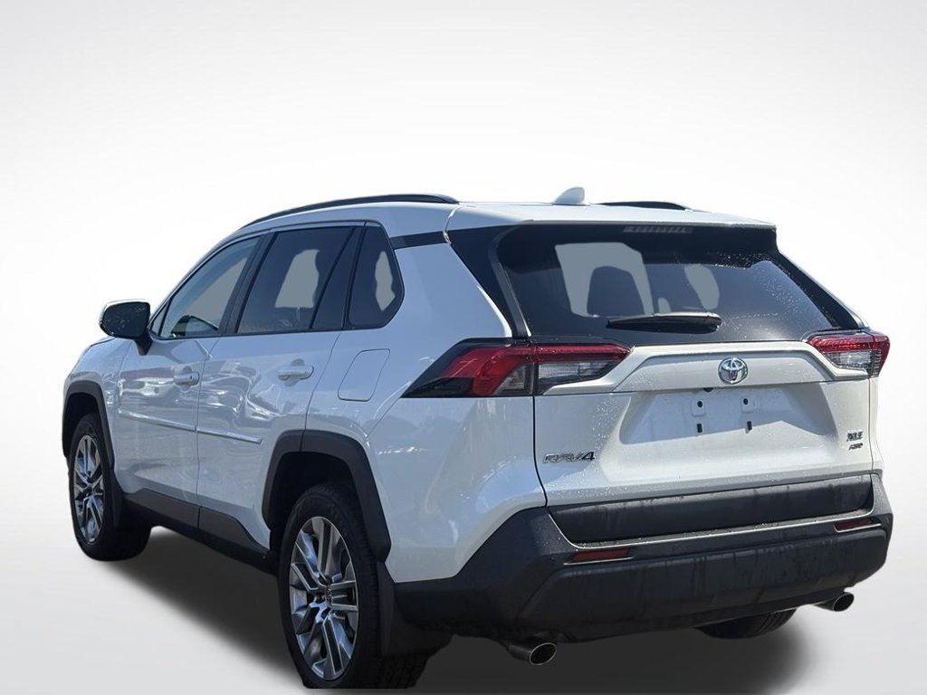 Used 2022 Toyota RAV4 XLE Premium SUV
