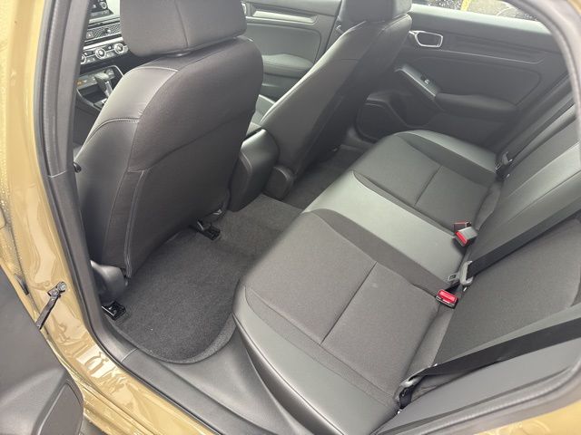 2026 Honda Civic Hatchback Sport - Photo 16