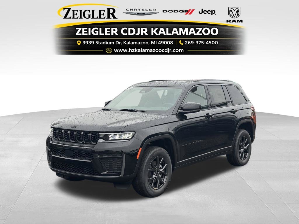New 2027 Jeep Grand Cherokee Laredo SUV