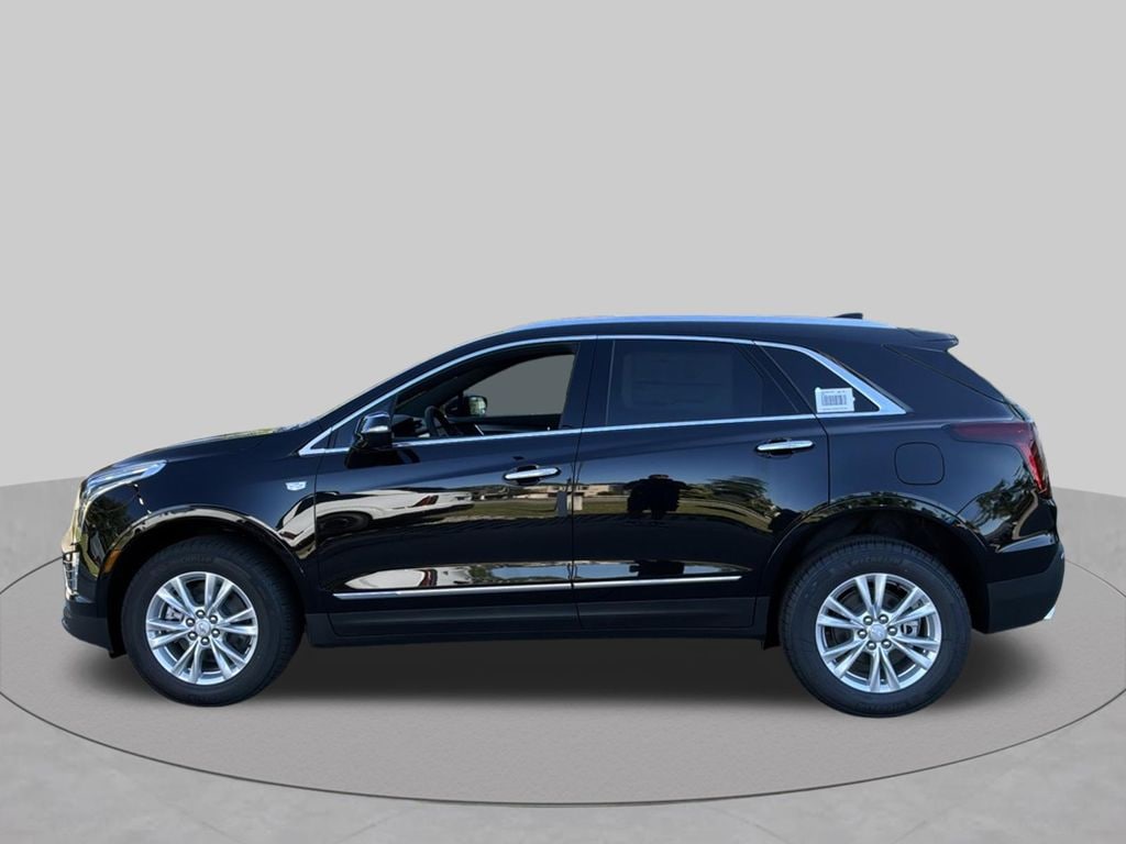 New 2026 CADILLAC XT5 Luxury SUV