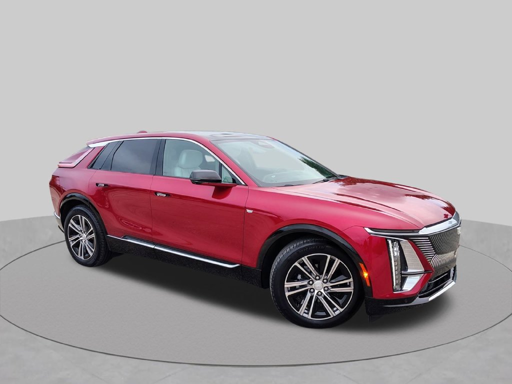 Used 2024 Cadillac Lyriq Luxury SUV