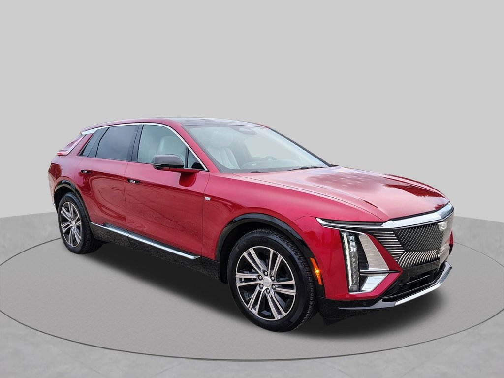 Used 2024 Cadillac Lyriq Luxury SUV