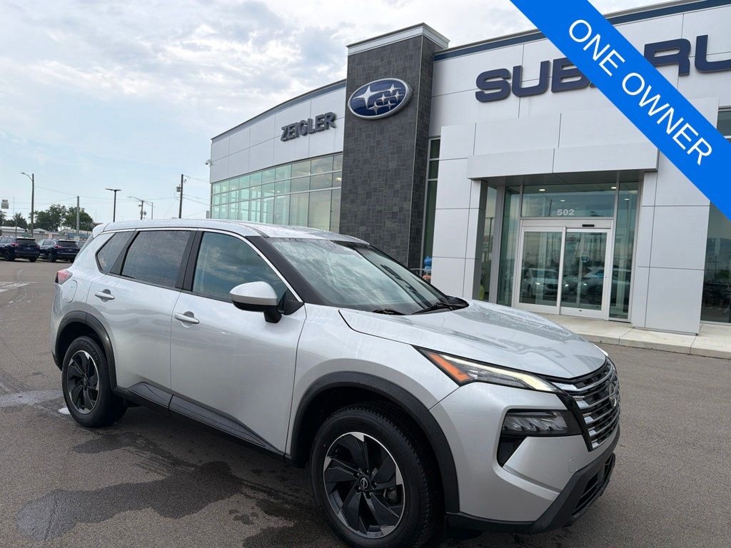 Used 2024 Nissan Rogue SV SUV