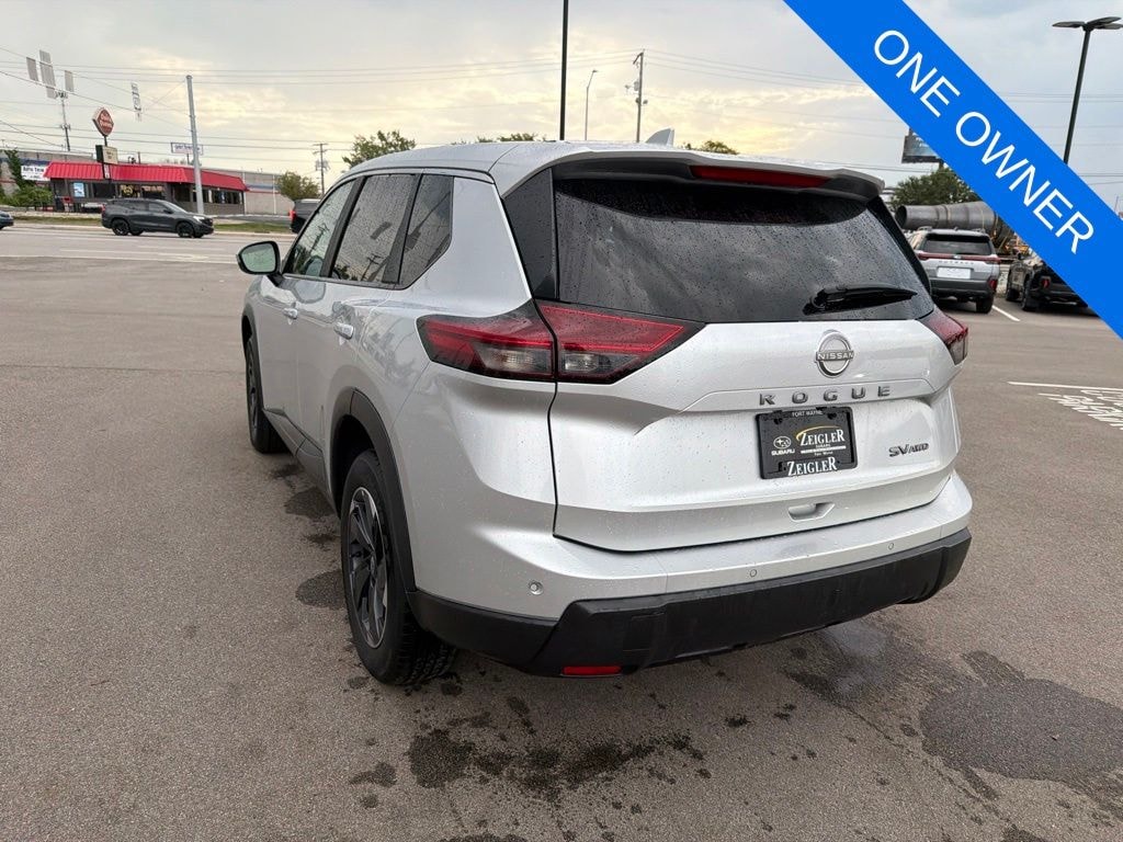 Used 2024 Nissan Rogue SV SUV