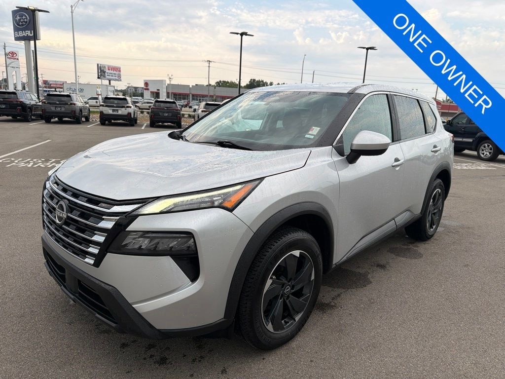 Used 2024 Nissan Rogue SV SUV