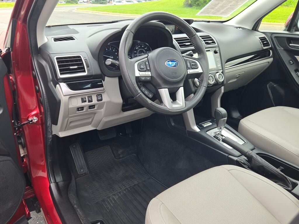 2017 Subaru Forester Limited - Photo 21