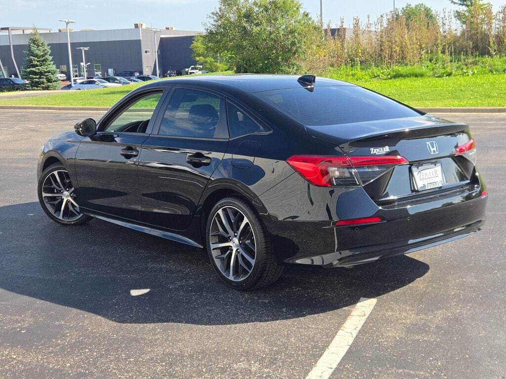 2024 Honda Civic Touring - Photo 14