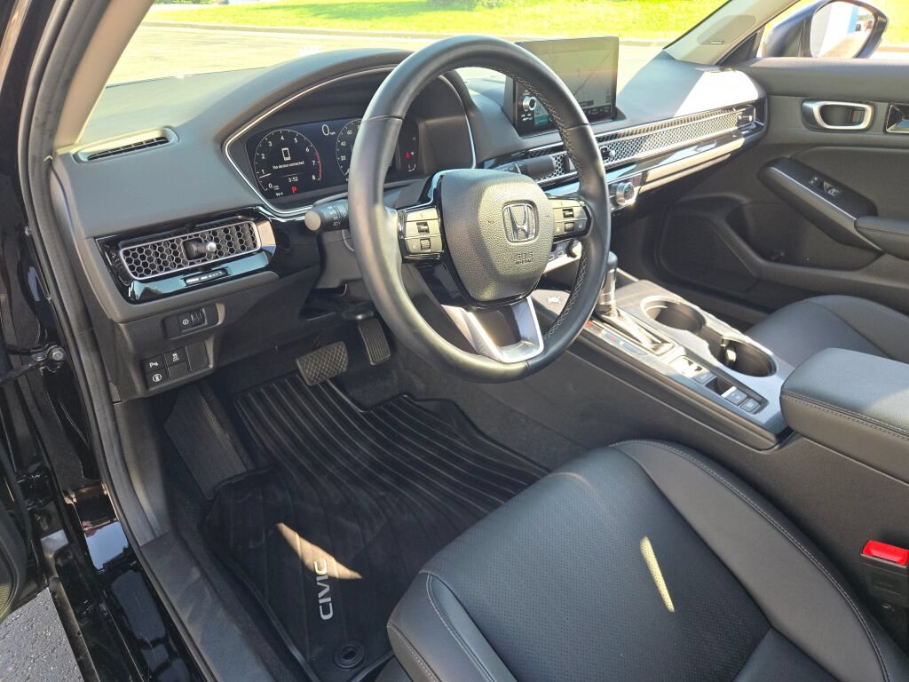 2024 Honda Civic Touring - Photo 20