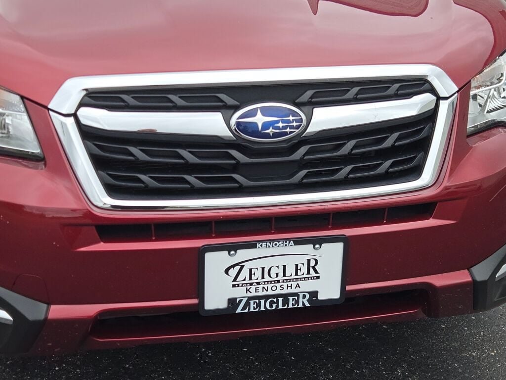 2017 Subaru Forester Limited - Photo 5