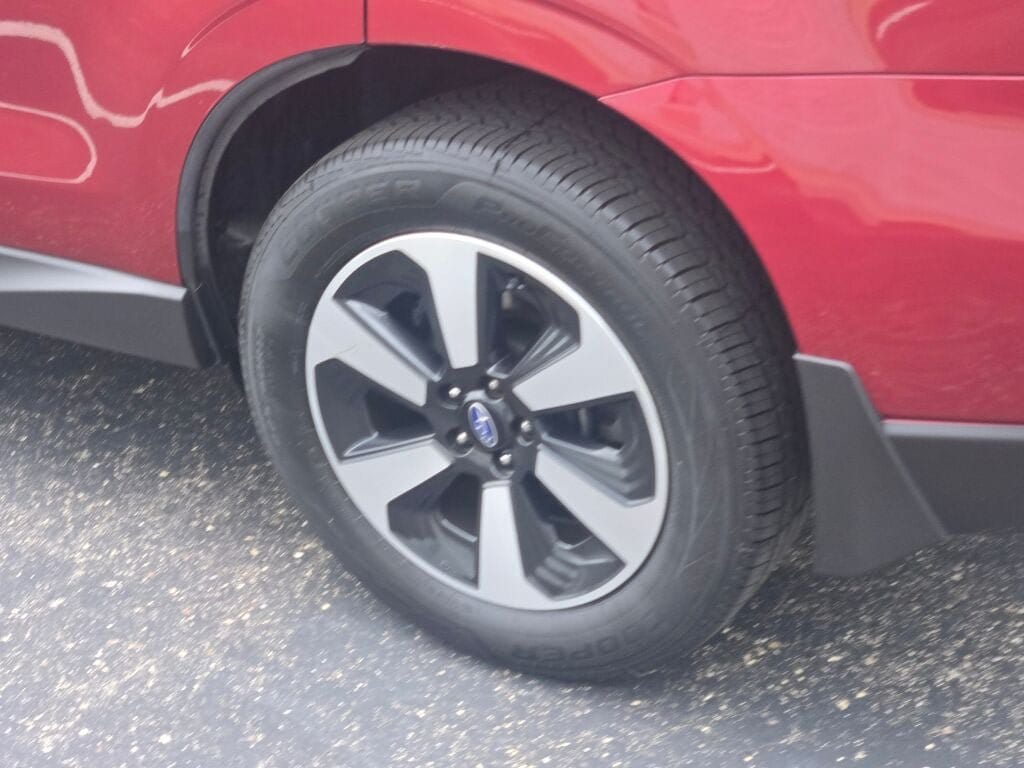 2017 Subaru Forester Limited - Photo 15