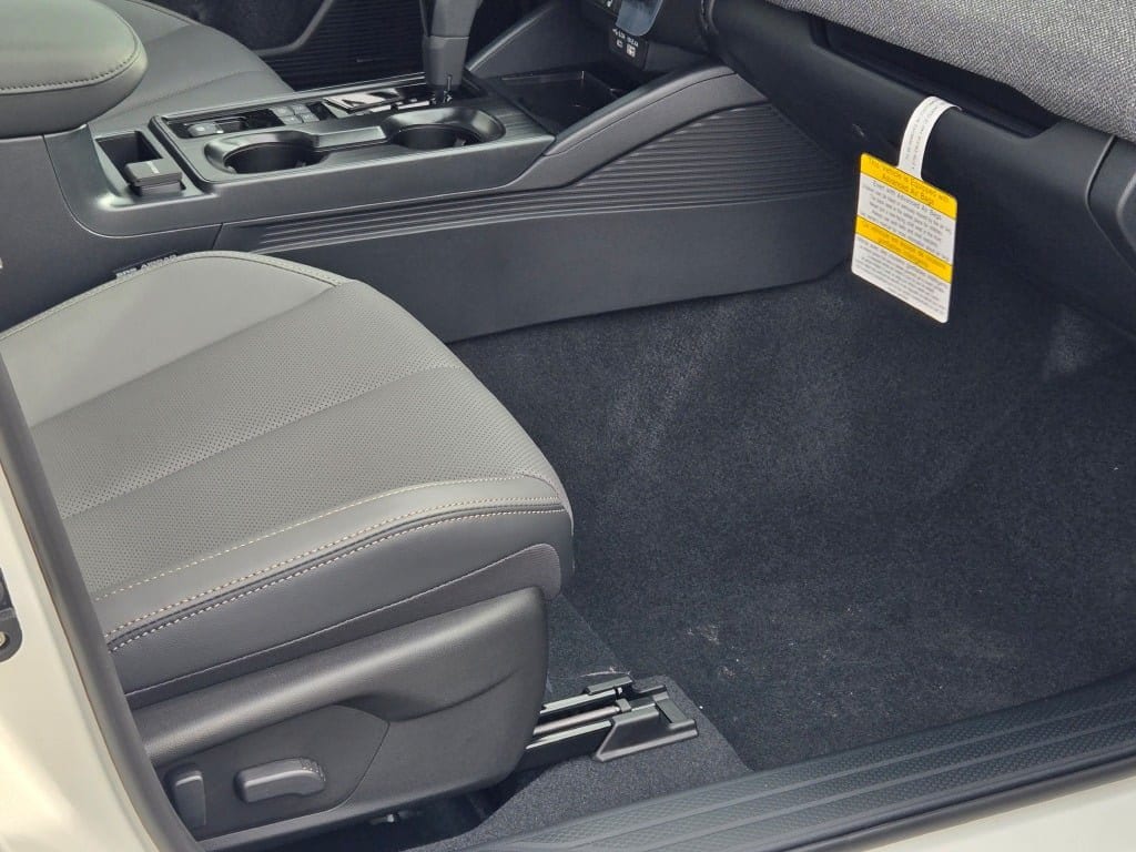 2026 Subaru Outback Limited XT - Photo 7