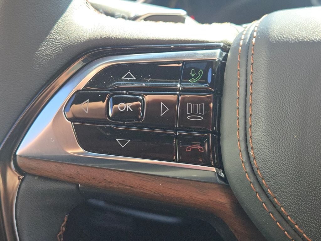 2023 Jeep Grand Cherokee Summit - Photo 31