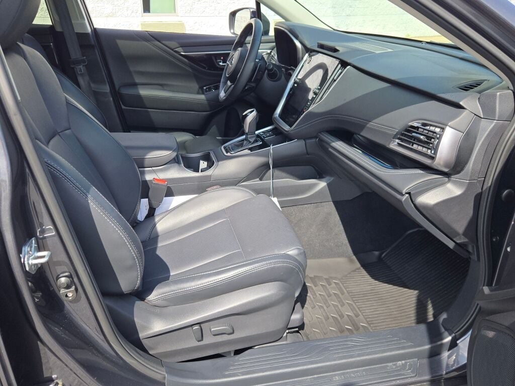 2024 Subaru Outback Limited - Photo 7