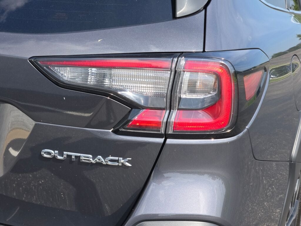 2024 Subaru Outback Limited - Photo 12