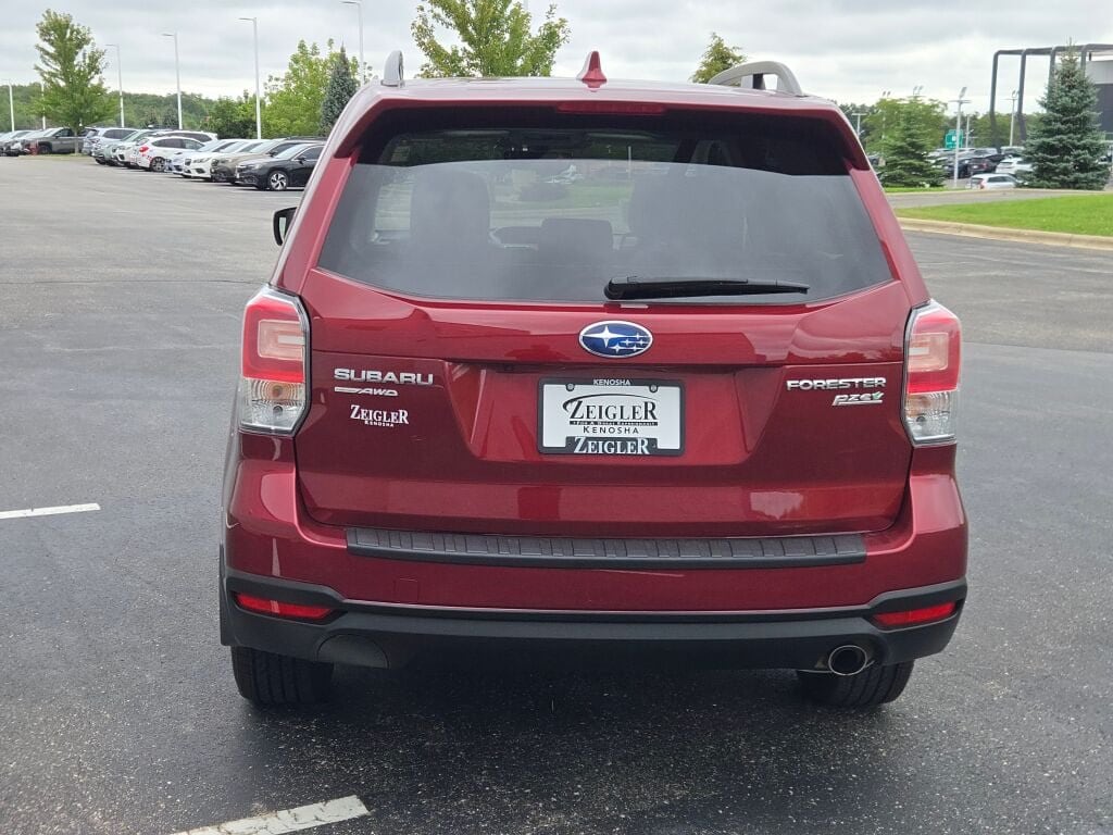 2017 Subaru Forester Limited - Photo 13
