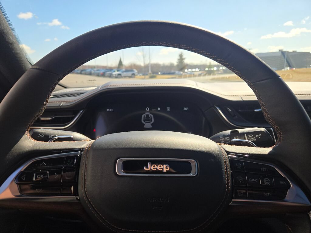 2023 Jeep Grand Cherokee Summit - Photo 33