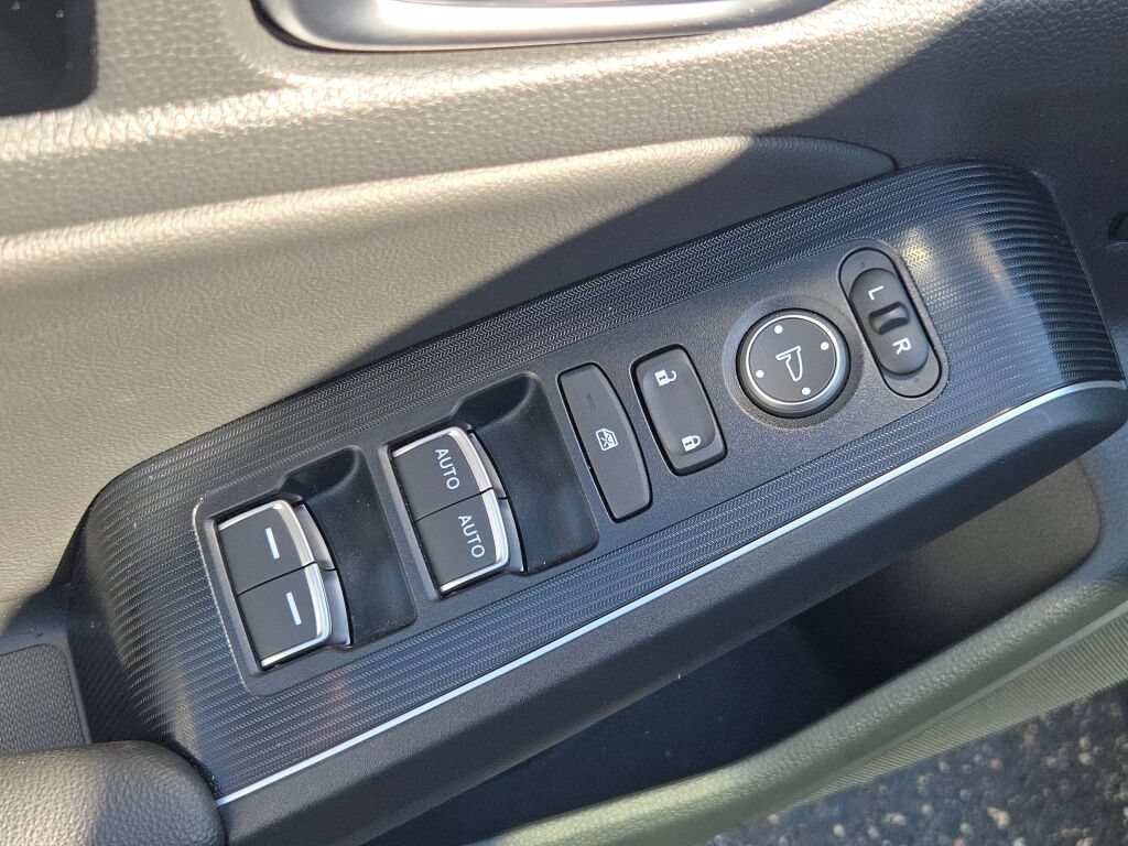 2024 Honda Civic Touring - Photo 19