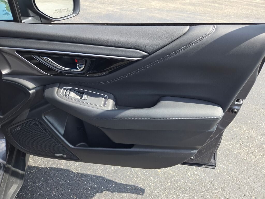 2024 Subaru Outback Limited - Photo 6