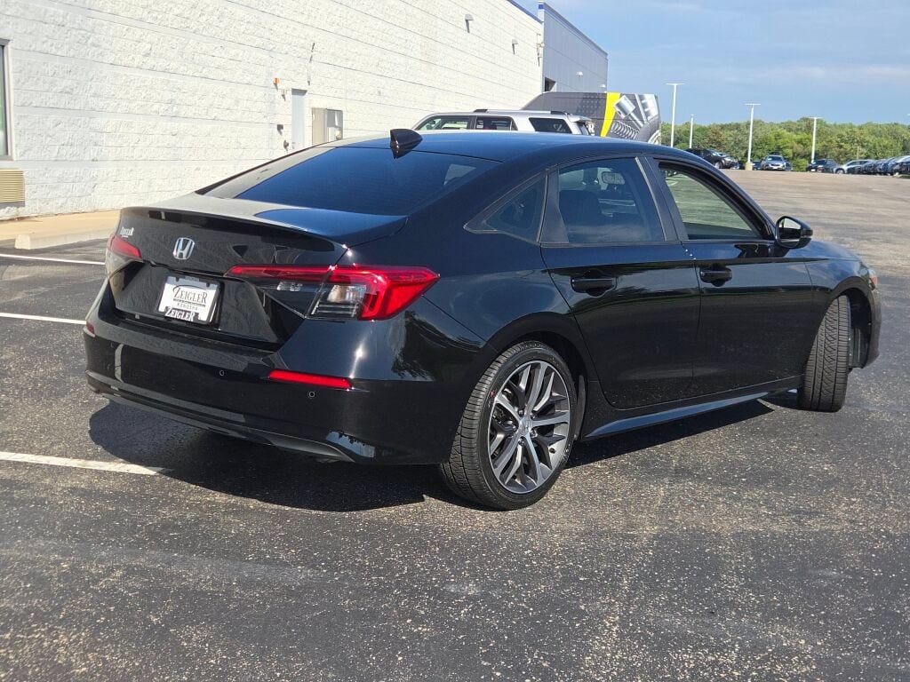 2024 Honda Civic Touring - Photo 11