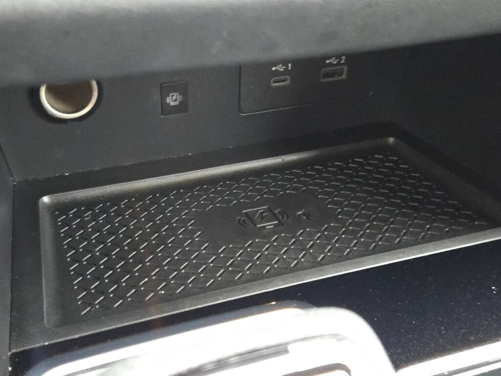 2025 Nissan Pathfinder SL - Photo 25