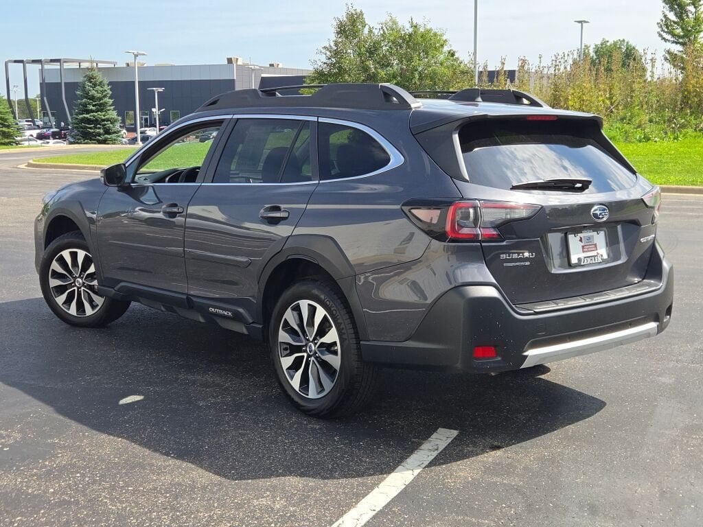 2024 Subaru Outback Limited - Photo 14