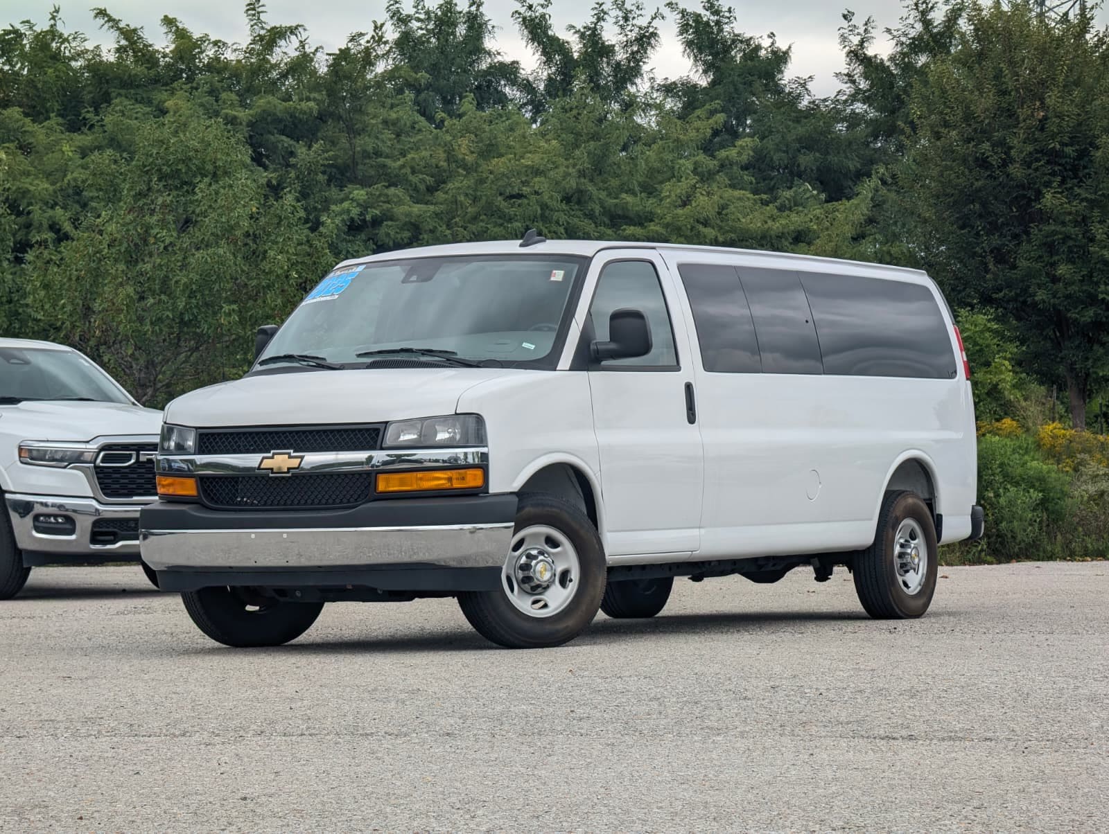 2025 Chevrolet Express Passenger