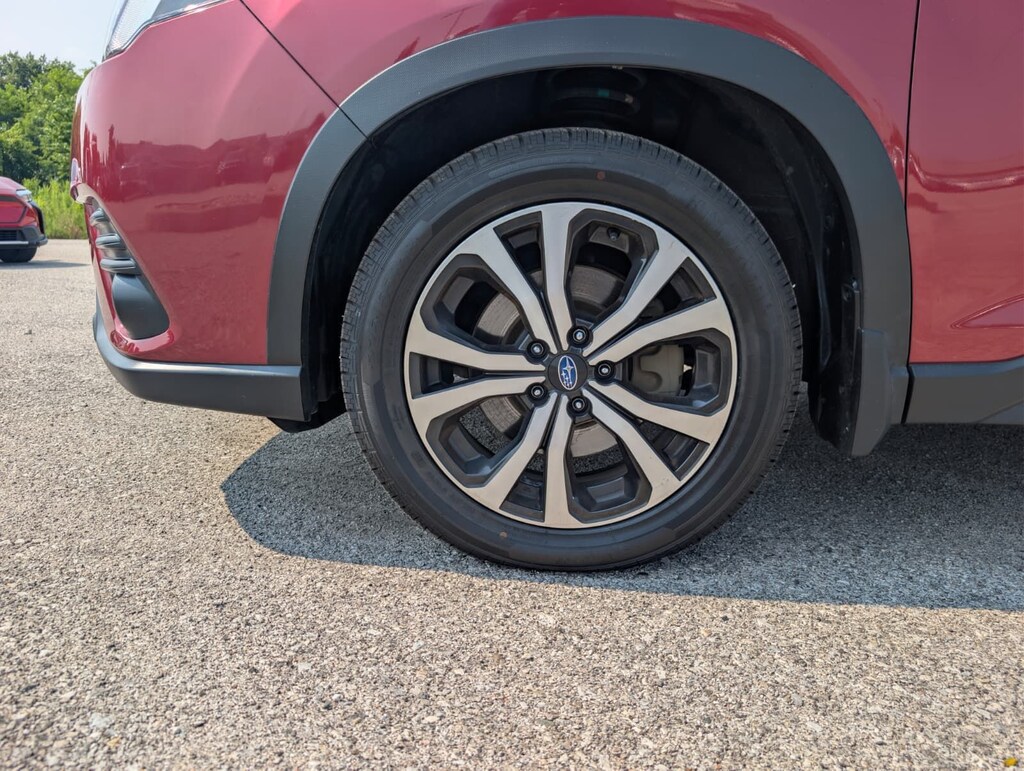 Used 2024 Subaru Forester Limited SUV