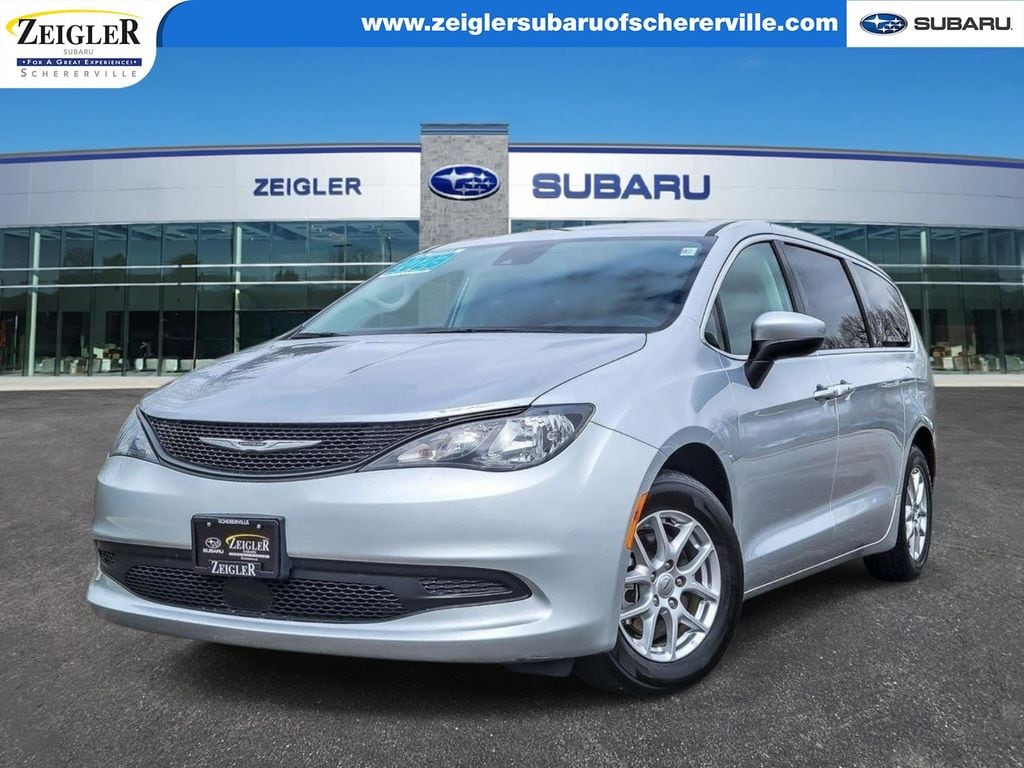 2023 Chrysler Voyager