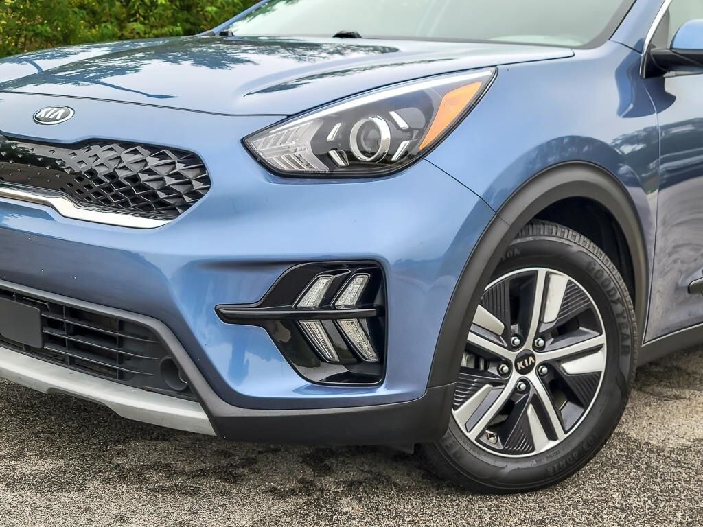 Used 2021 Kia Niro EX Premium SUV