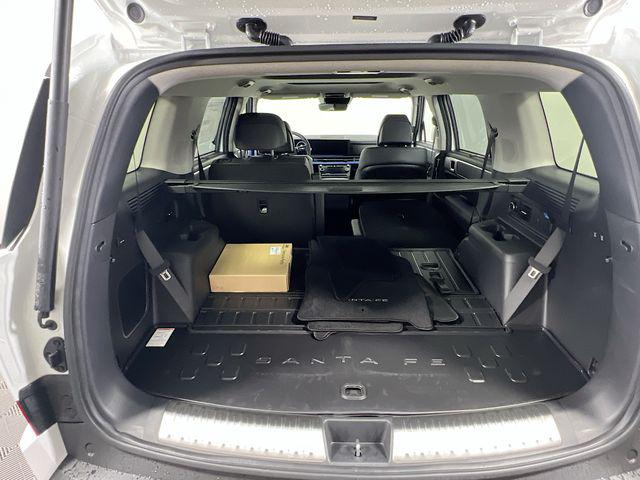 2026 Hyundai Santa Fe Limited - Photo 23