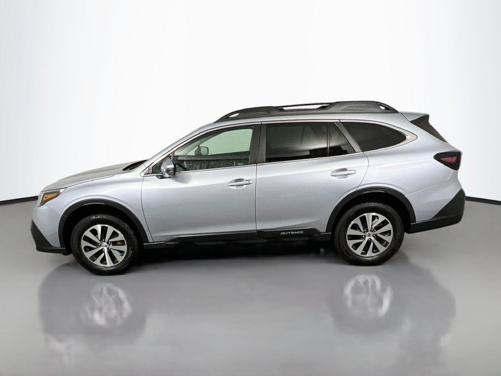 Used 2022 Subaru Outback Premium SUV