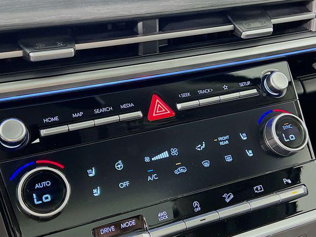 2026 Hyundai Santa Fe Limited - Photo 13