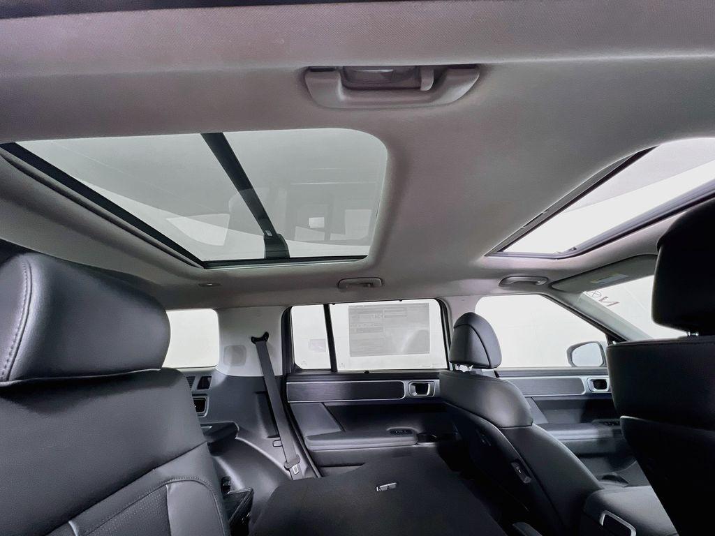 2026 Hyundai Santa Fe Limited - Photo 37