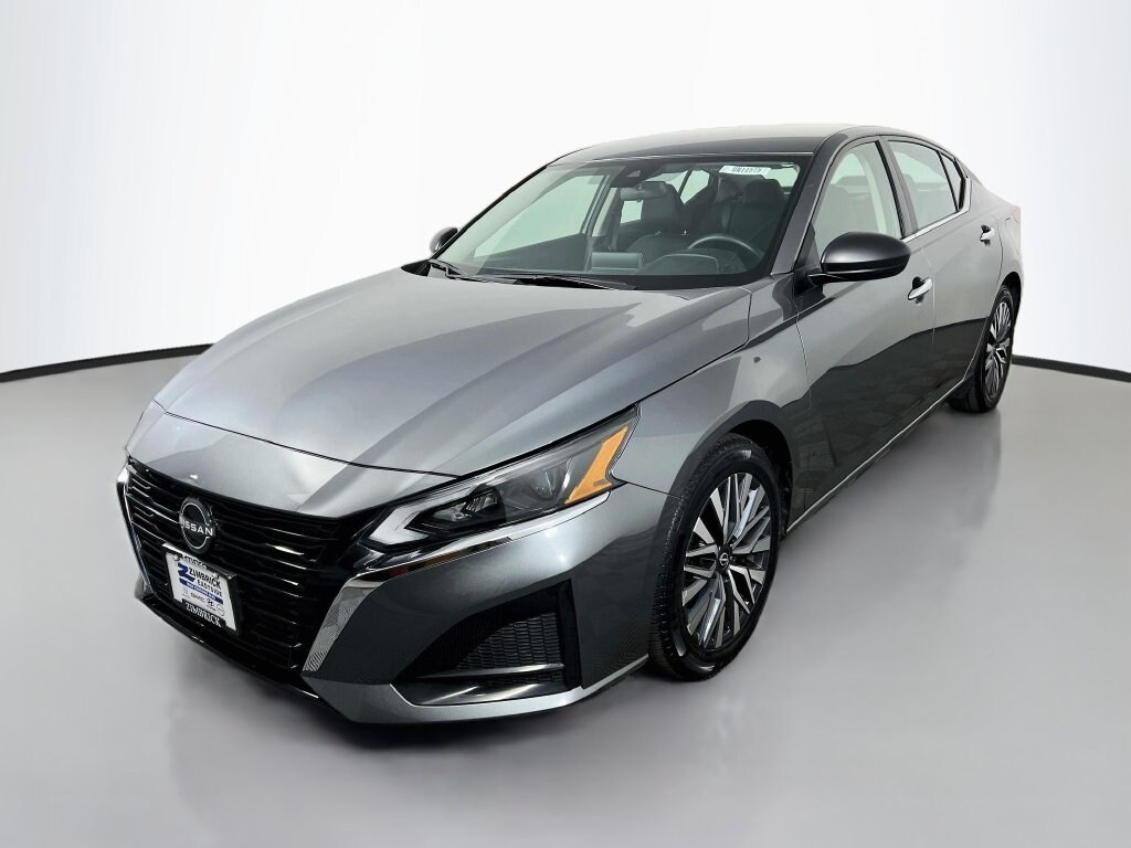 Certified 2024 Nissan Altima 2.5 SV Sedan