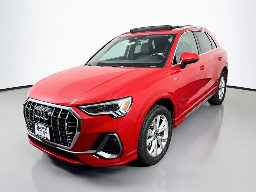 Used 2025 Audi Q3 Premium SUV