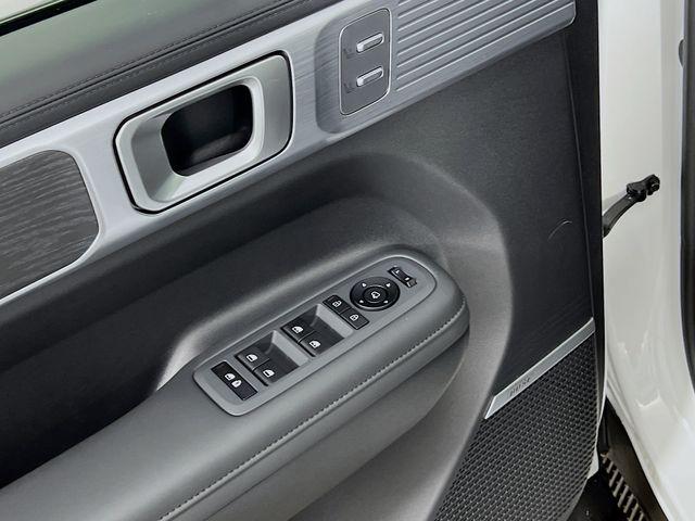 2026 Hyundai Santa Fe Limited - Photo 15