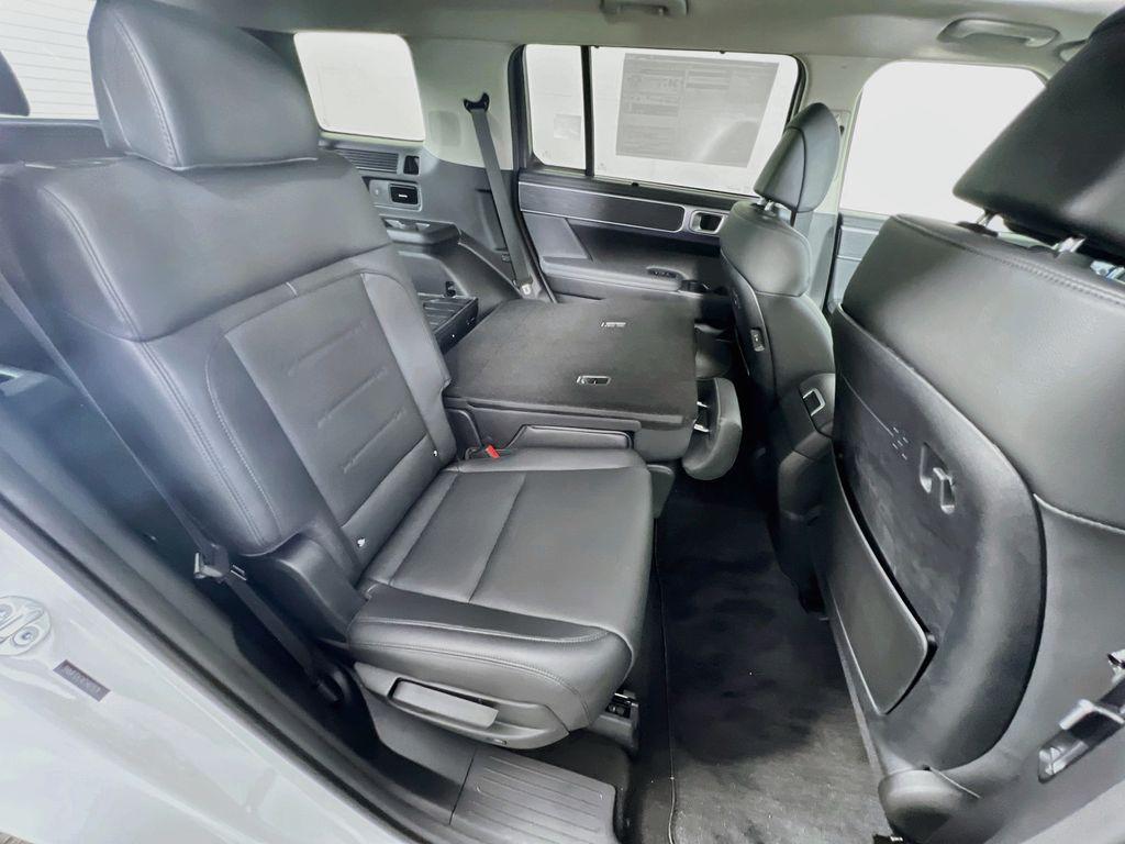 2026 Hyundai Santa Fe Limited - Photo 30