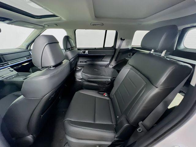 2026 Hyundai Santa Fe Limited - Photo 22