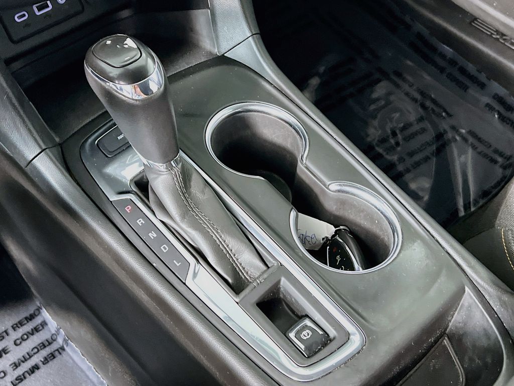 2019 Chevrolet Equinox LT - Photo 16